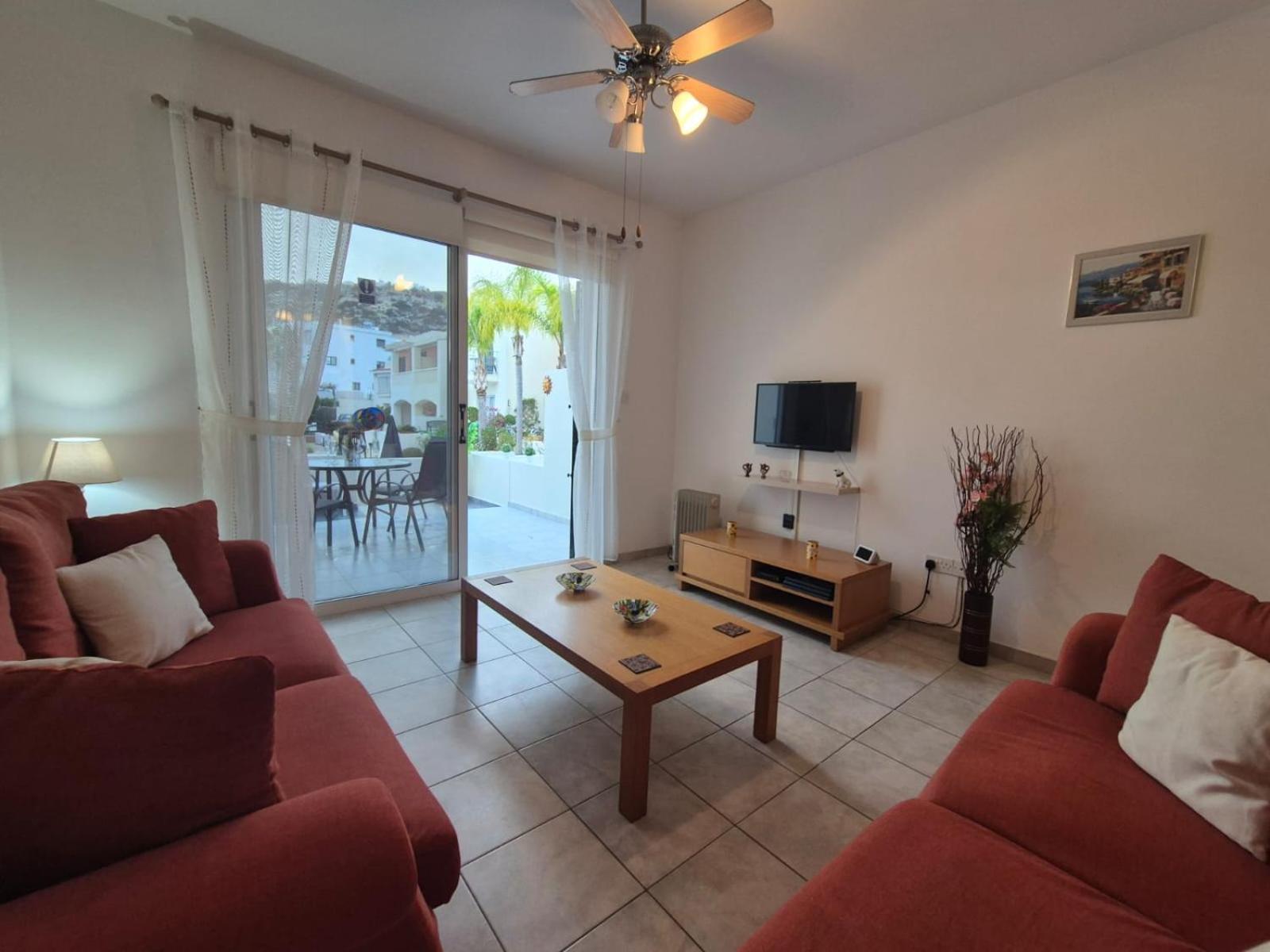 2 Bedroom Townhouse Lower Peyia Paphos Cyprus Pegeia Exterior foto